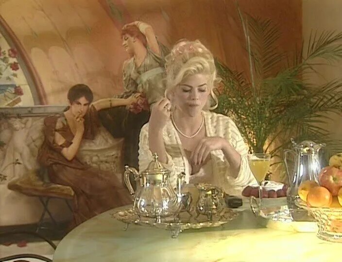 Nicole smith video. Anna nicole smith: exposed(1998 фильм. секреты анны-николь смит фильм 1998.