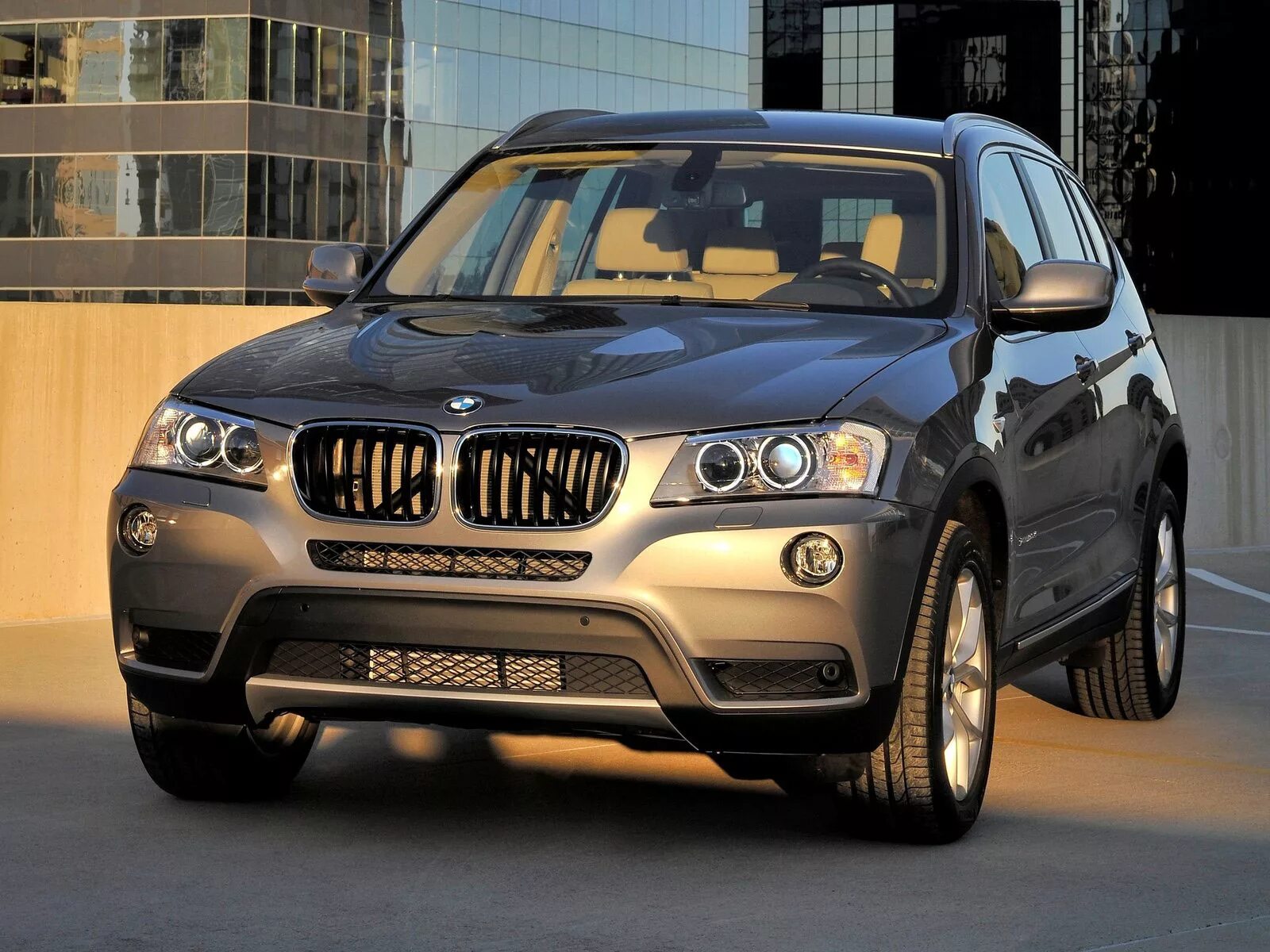 Бмв х3 в россии. BMW х3. БМВ х3 2012. Машина BMW x3. БМВ Икс 3.