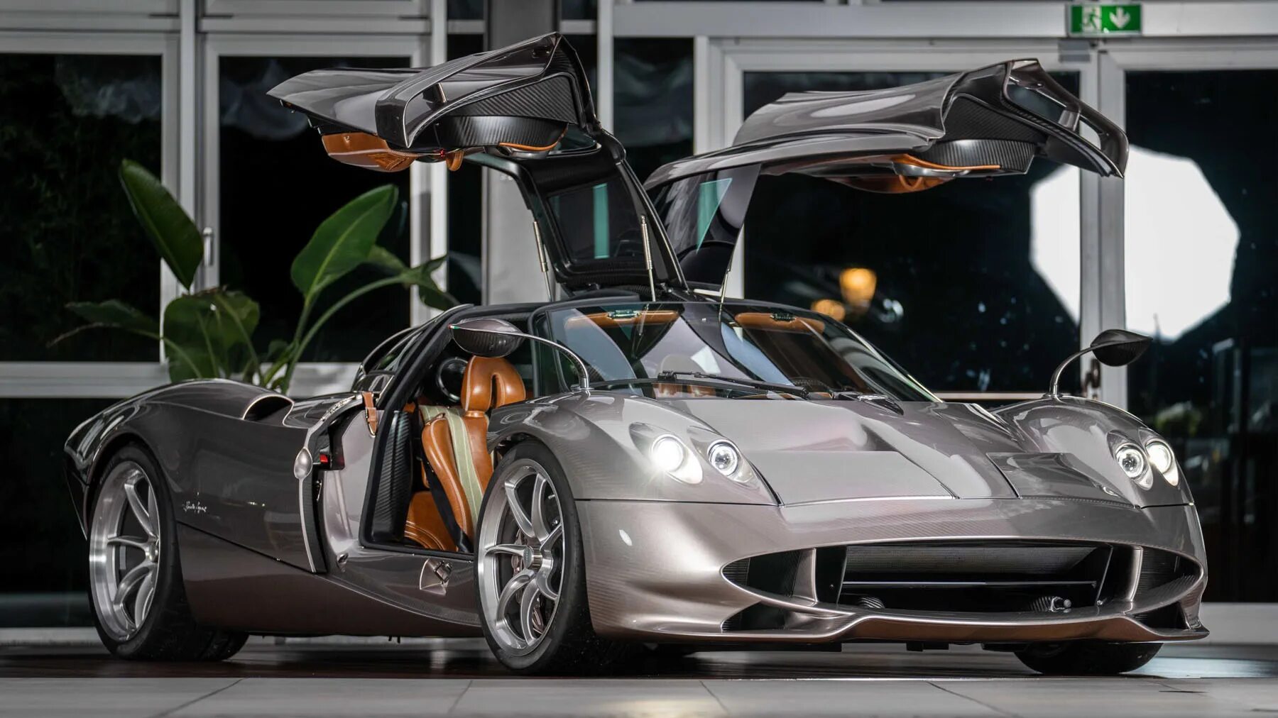 Pagani automobili s p a. Pagani huayra. pagani huayra bc. pagani huayra codalunga 2025. пагани утопия 2025.