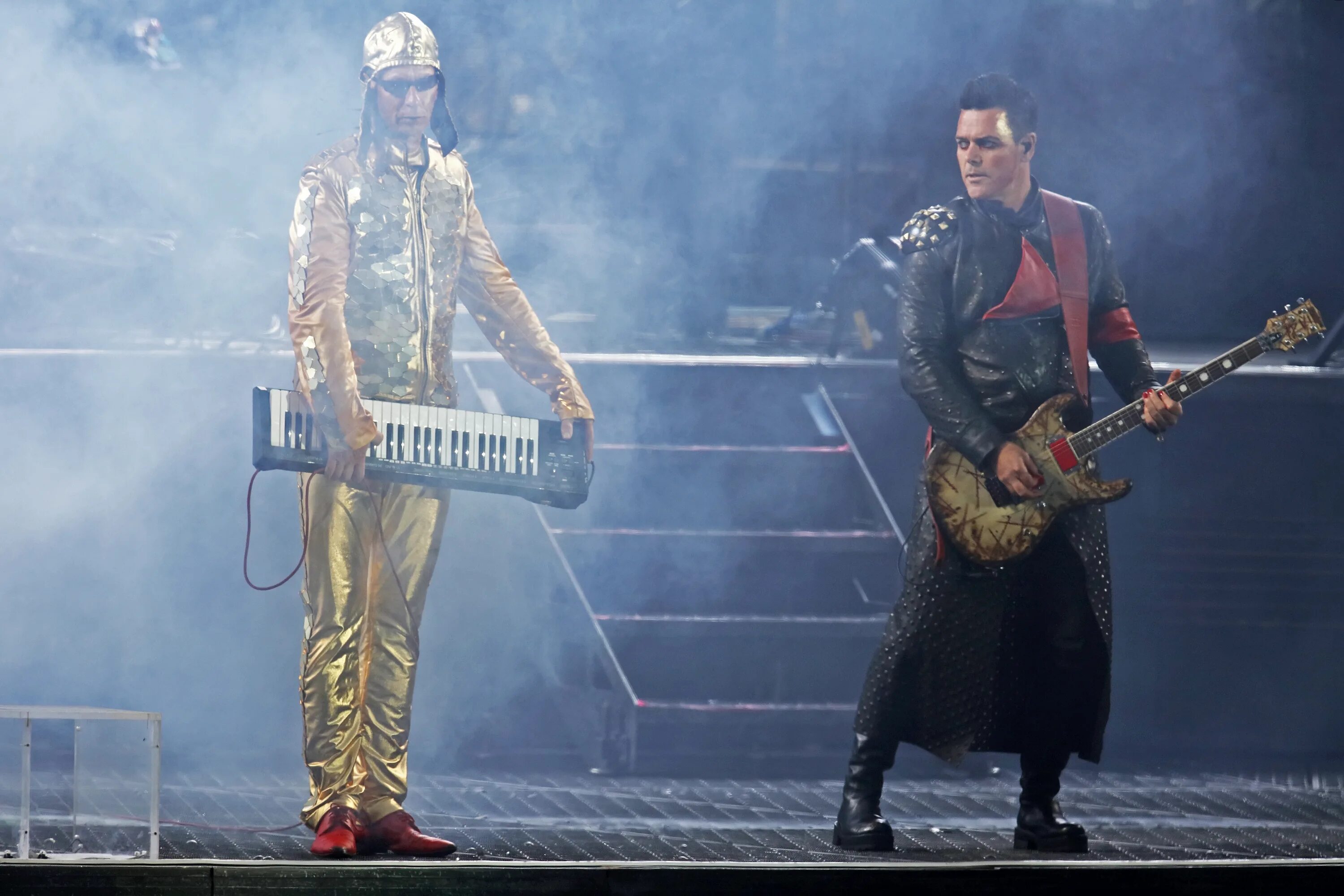 Рамштайн москоу. Rammstein концерт 2019. рамштайн рамштайн 2019. rammstein москва 2019. концерт группы рамштайн в москве 2019.