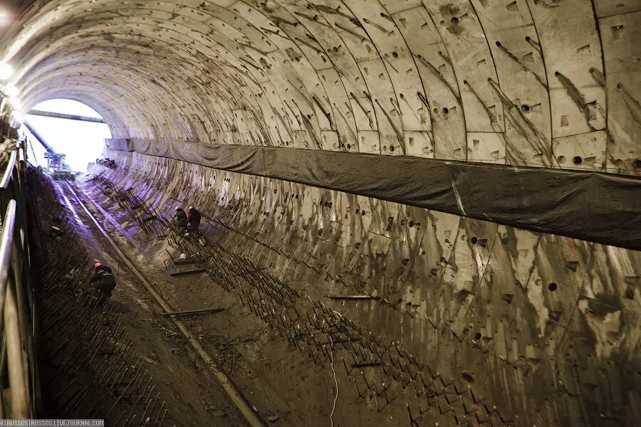 Суворовская (станция метро, москва). Станция достоевская спб. Метро суворовская москва. Метро суворовская проект. Станция суворовская московского метрополитена.