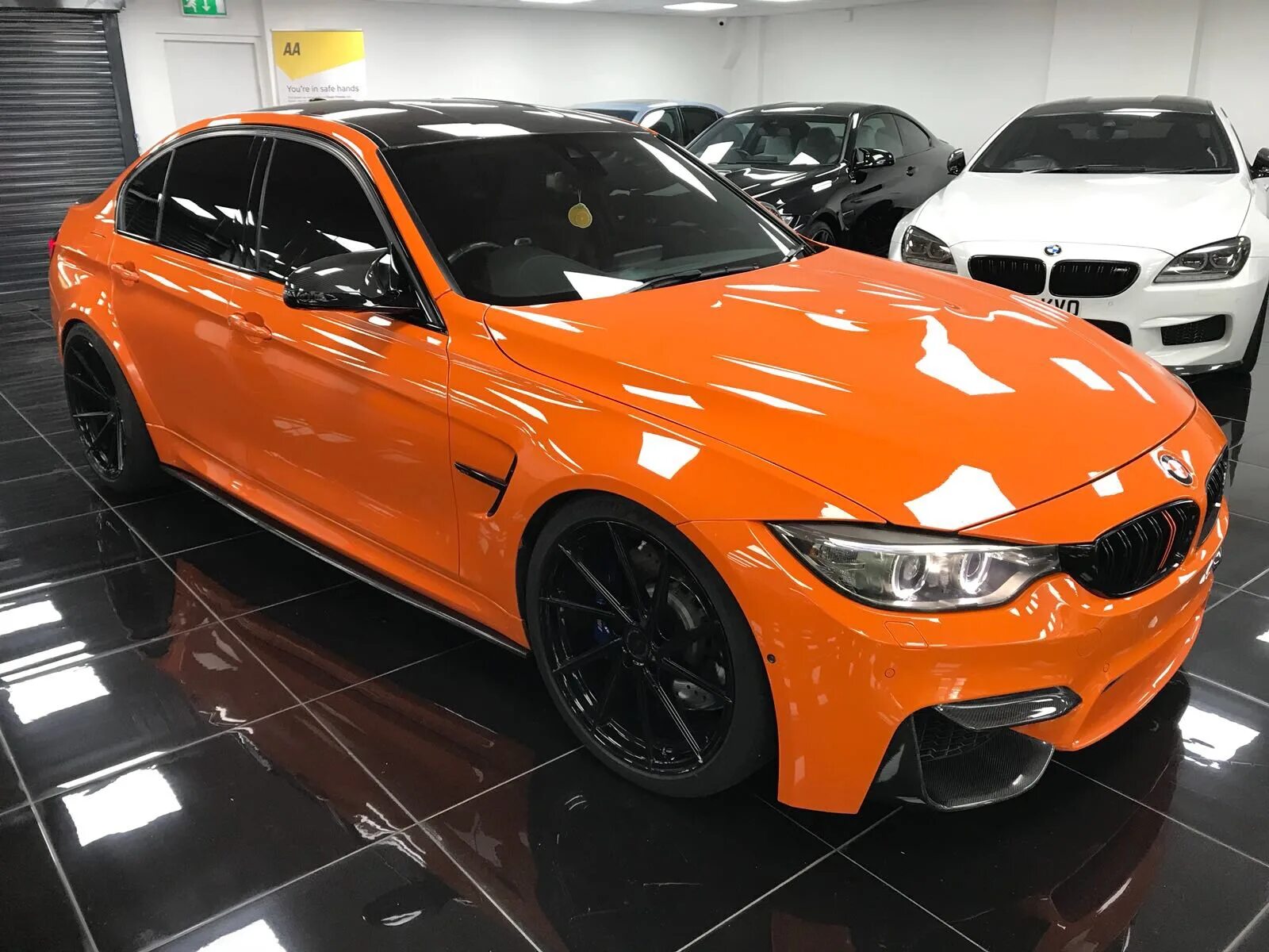 Bmw m3 e92. Оранжевая бмв. Bmw f30 оранжевая. Bmw g20 orange. Bmw m3 e92 orange.