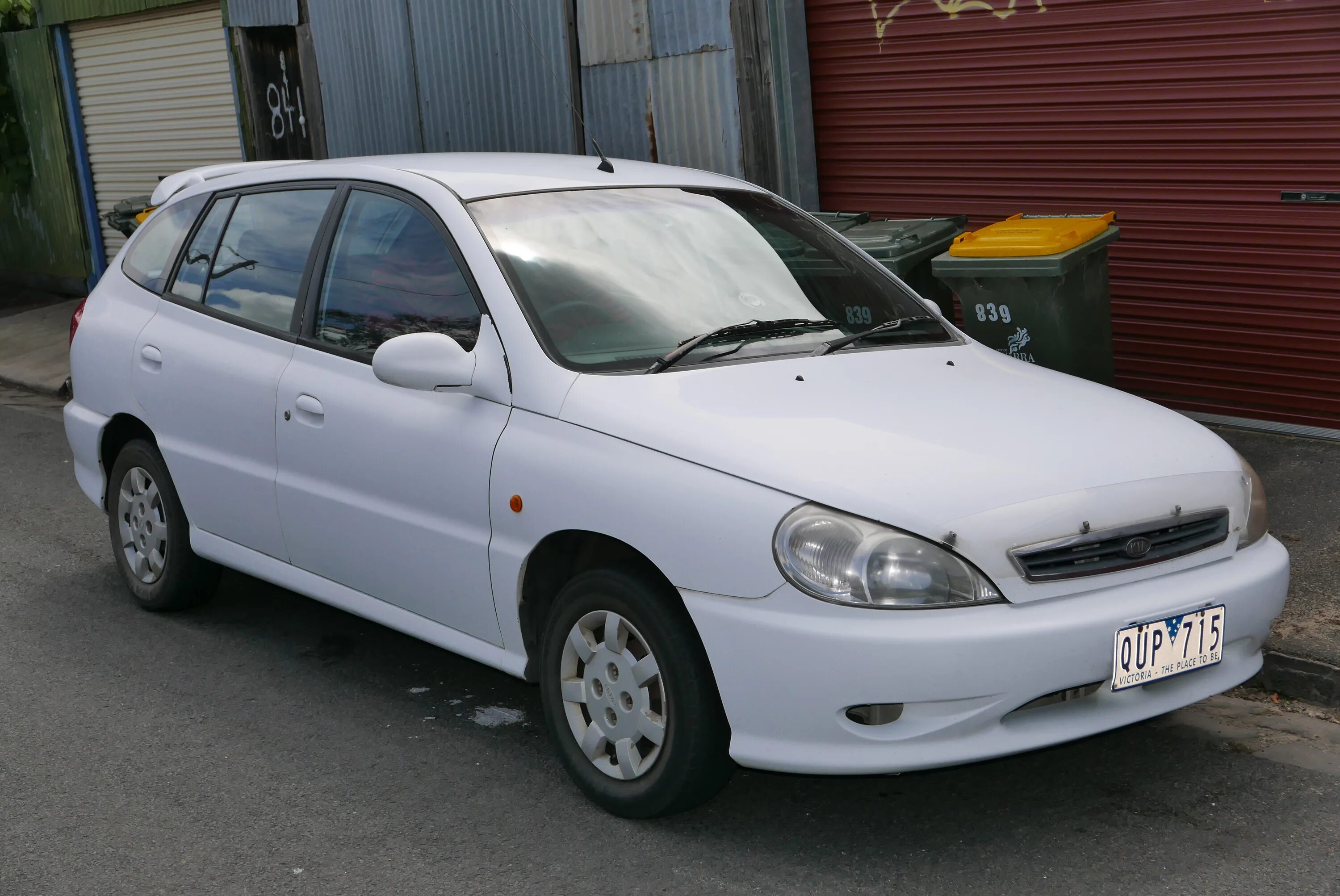 Киа рио 2000 года. Kia Rio 1.5 2001. Kia Rio 2000. Киа Рио 2000-2005 1.5 i. Киа Рио 2001 хэтчбек.