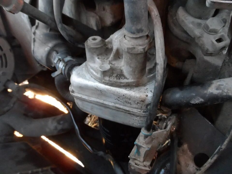 Passat b6 колодки задние. Рулевые тяги пассат б4. Шаровые фольксваген пассат б3. Фольксваген пассат б3 сальник шкива. Замена масла пассат б3.