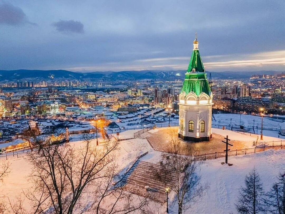 Часовня Красноярск. Часовня Параскевы пятницы в г. Красноярск. Часовня Параскевы Красноярск зима. Часовня Параскевы пятницы Красноярск вид. Сколько проживает в красноярске