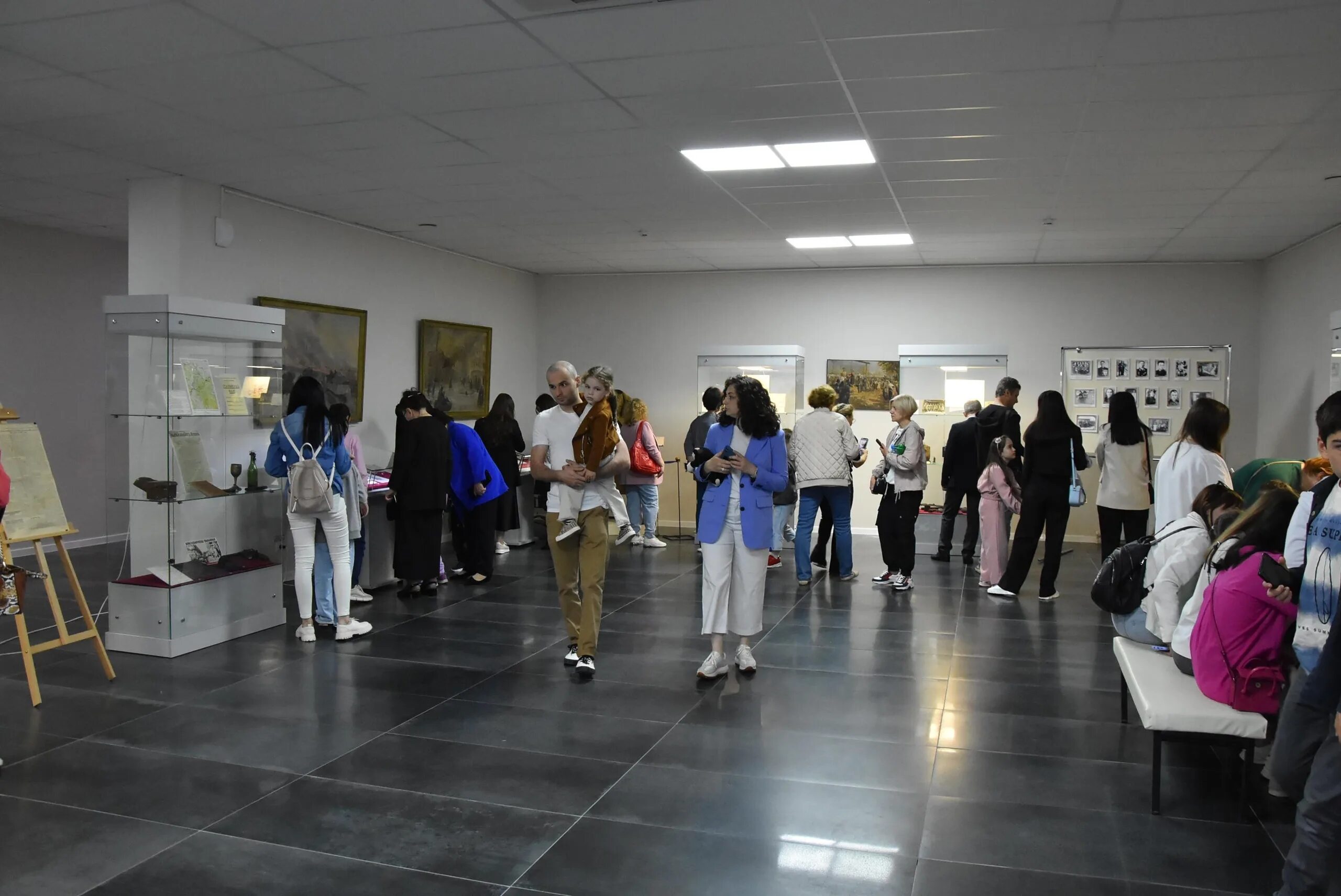 ночь в музее. ночь в музее экспонаты. человек музея 2023. человек музея 2023. ночь музеев тюмень фото 2023 музейный комплекс словцова.