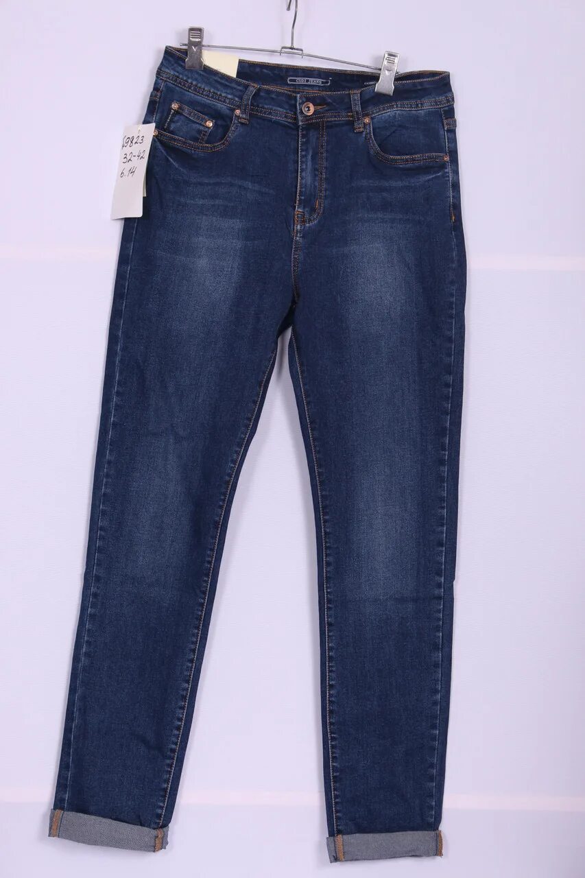 Женские джинсы с вышивкой и стразами. Liuzin джинсы. Джинсы розница. Фирмы джинсовой одежды. Whatsapp джинсы.