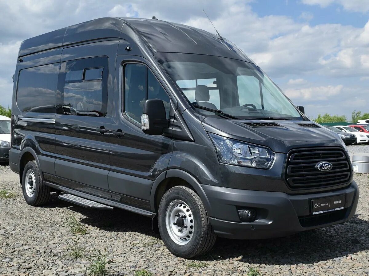 Форд Транзит 2018 цельнометаллический фургон. Ford Transit серый. Форд Транзит Грузопассажирский 2018. Форд Транзит 5+1.