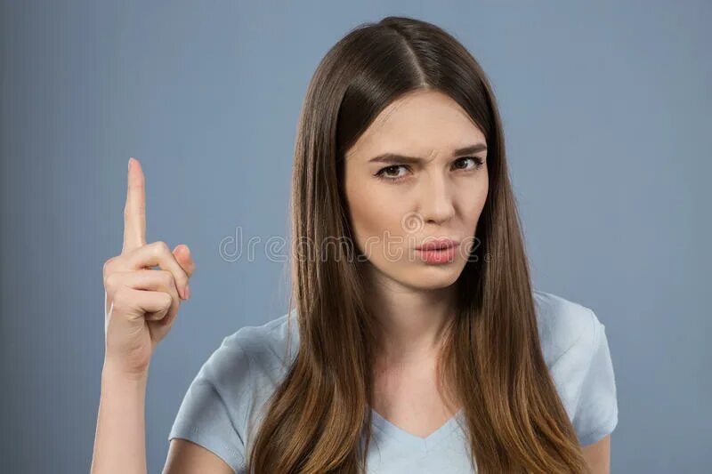 Щелкает пальцами референс. Щелчки пальцами девушка. Девушка щелкает пальцами. Щелчки пальцами девушка. Девушка щелкает пальцами.