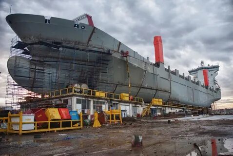 Ships building