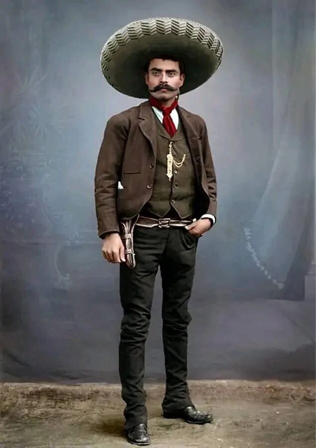 Социально экономический тип мексики. Эмилиано Сапата. Эмилиано Сапата Саласар. Эмилиано Сапата мексиканский революционер. Панчо Вилья мексиканский революционер.