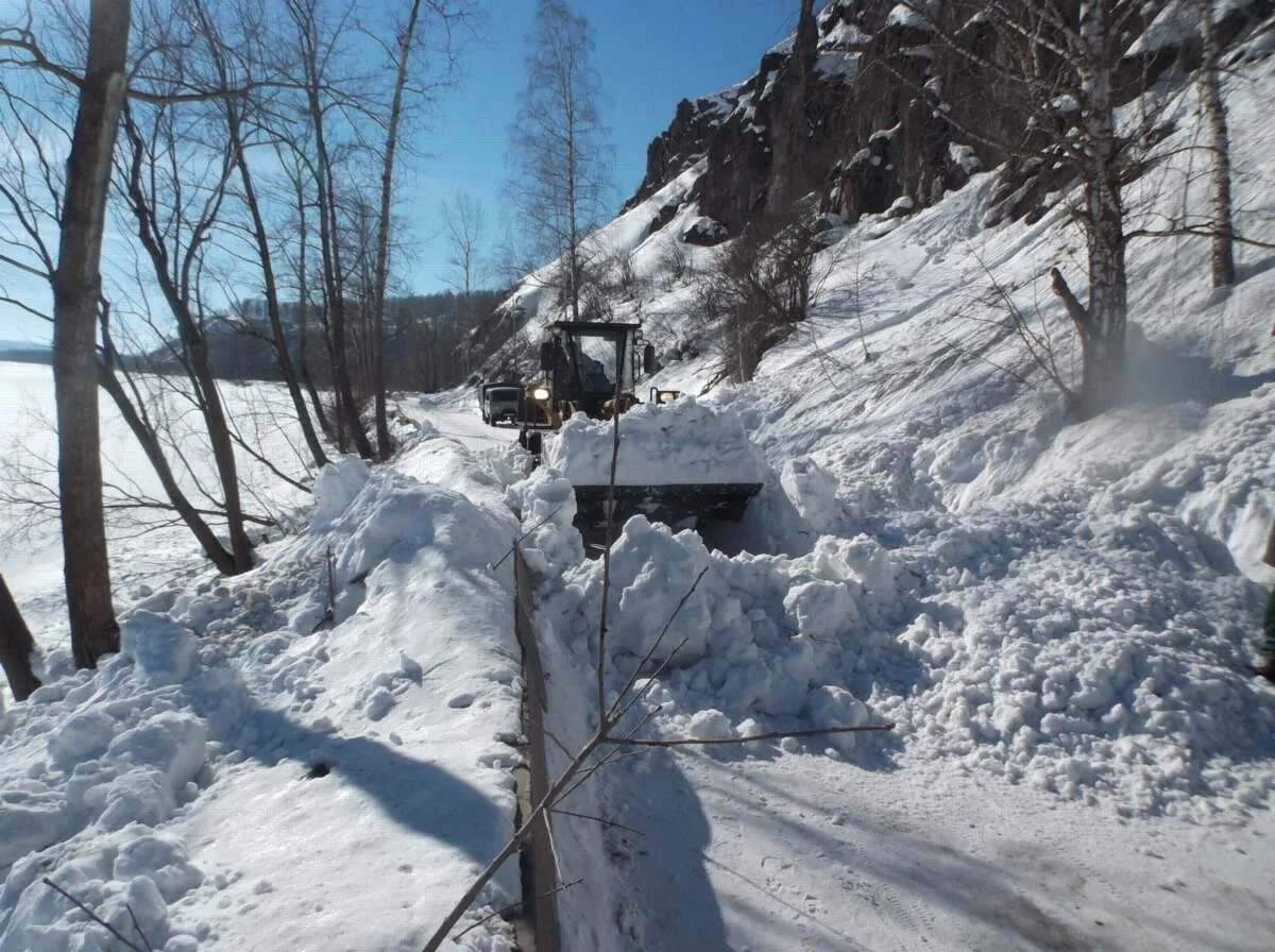 Снежные лавины районы. Курагино Черемшанка. Черемшанка Курагинский район Красноярского края. Курагино Черемшанка автодорога. Сход лавины в Красноярском крае.