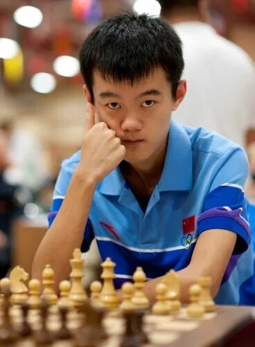 Ding ding 2. Динг лирен. ding wenhao. артист динг динг.