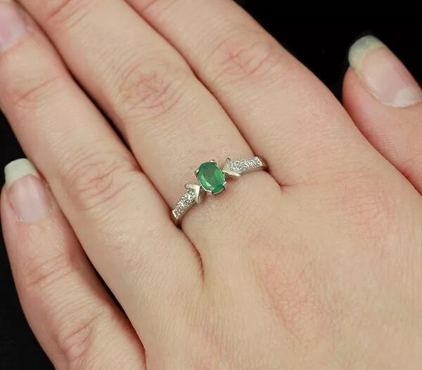 Изумруд 38 карат стоит. Изумруд 0.05 карат. emerald карат 20 карат.