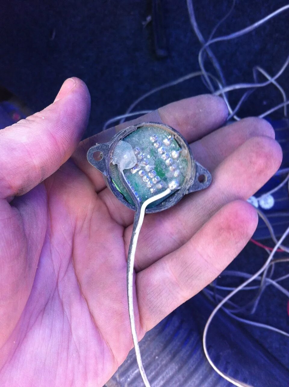 Ошибка парктроника b129325. Разъем датчика парктроника форд эксплорер 5. Неисправный парктроник. Ошибка парктроника. Неисправный парктроник.