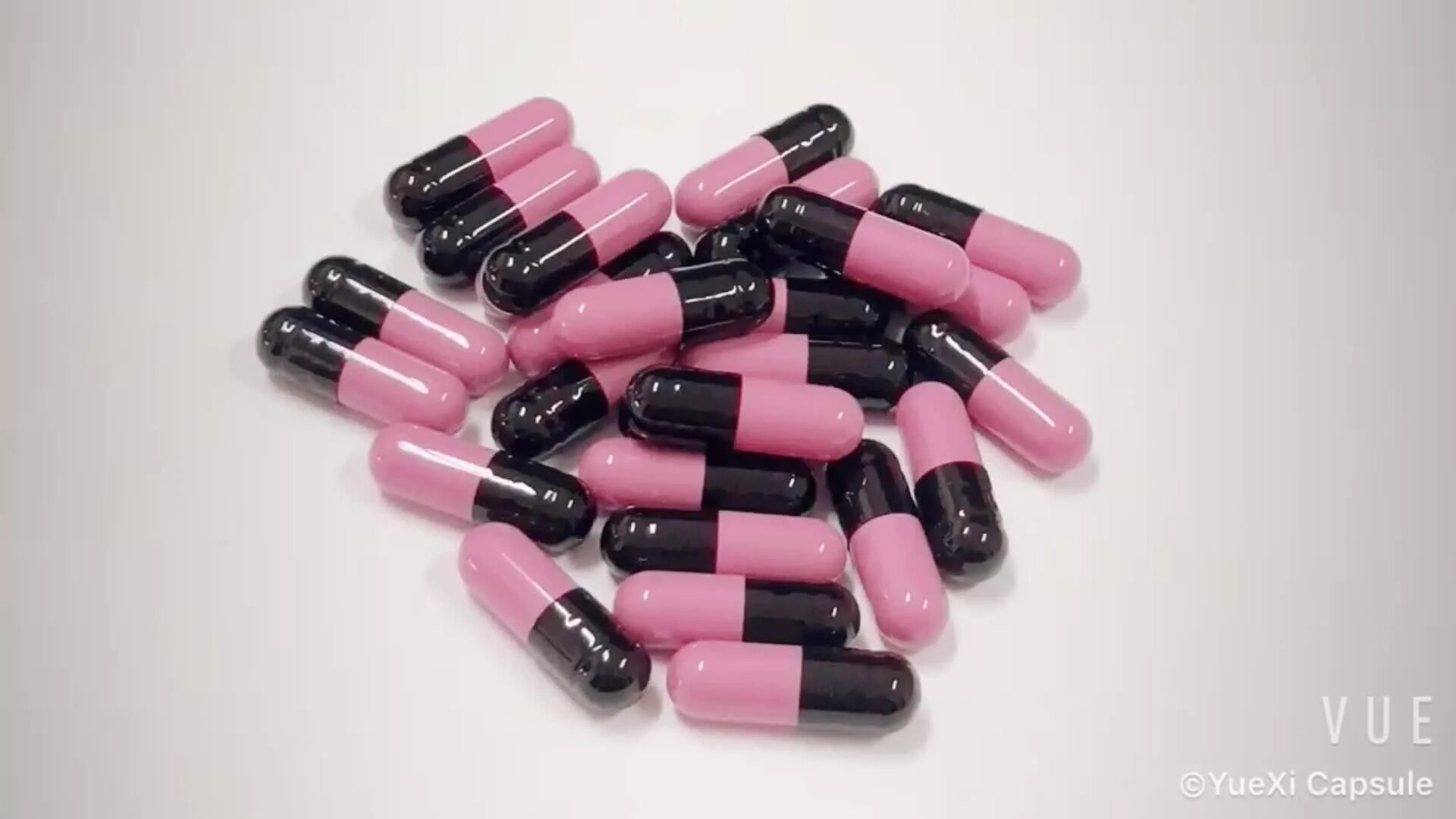 Маленькие таблеточки от нервов. Полимерные капсулы. Капсулированный цитрамон. Тандер таблетки. Пустырник премиум фарм-про.