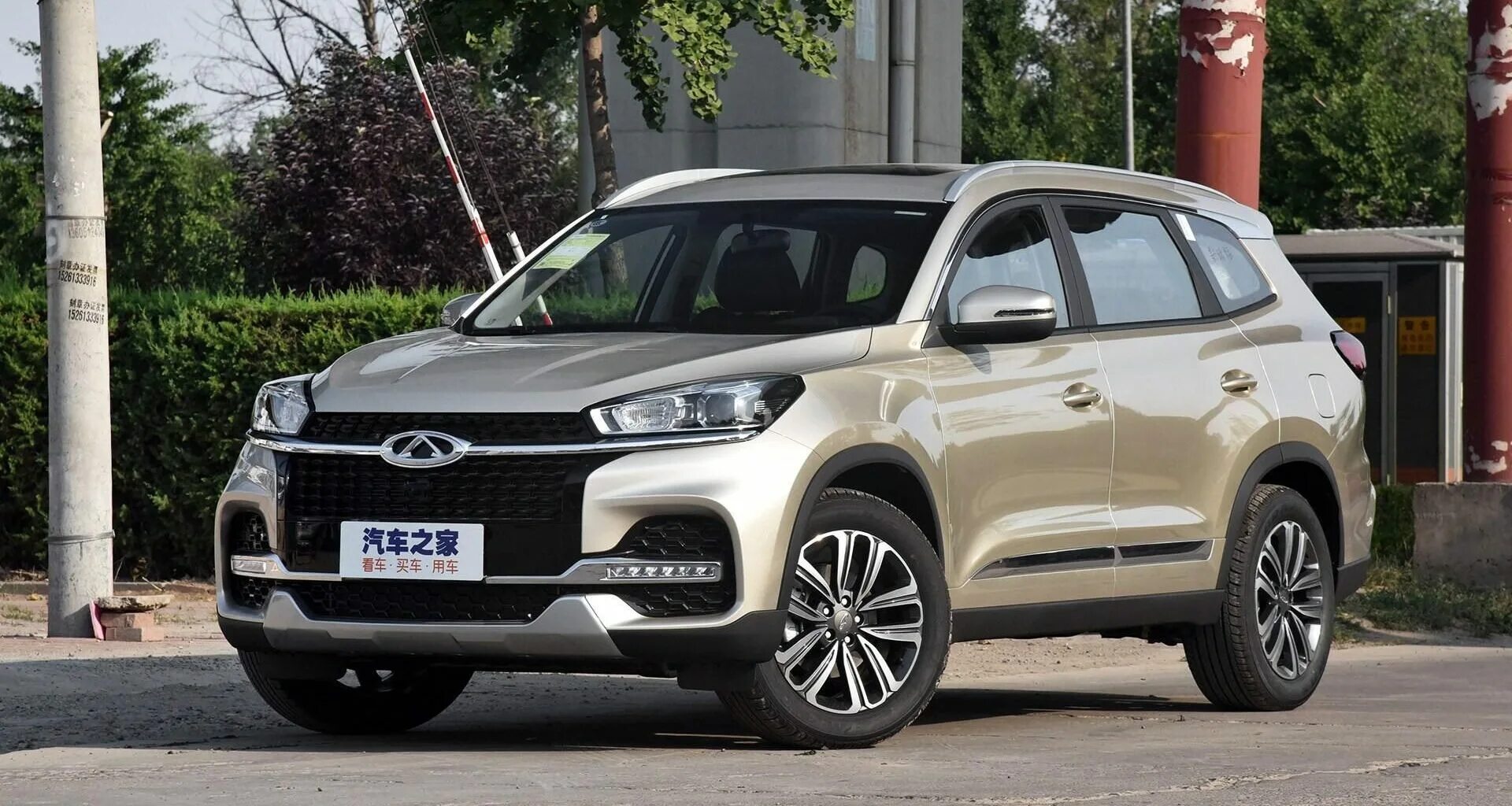 Tiggo 8 тюнинг. Chery tiggo 8. чери тиго 8 про. тигго 8 про и тойота. чери тигго 8 антихром.