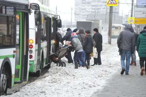 Можно высаживать пассажира на автобусной остановке