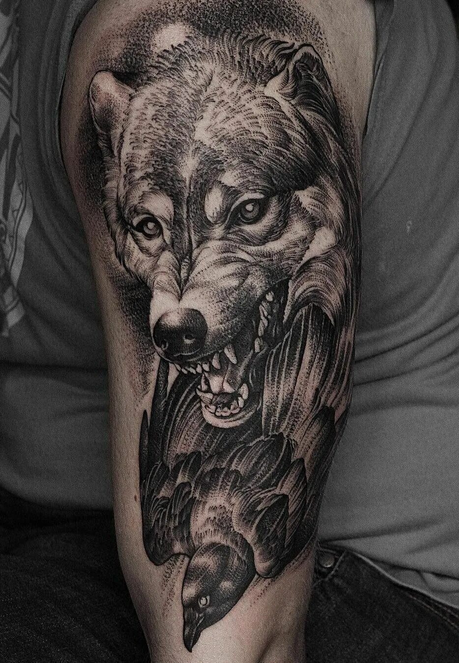 Волк на плечо мужские. Тату волк. Тату волка на плече. Тату мужские волк. Тату волка на плече мужские.
