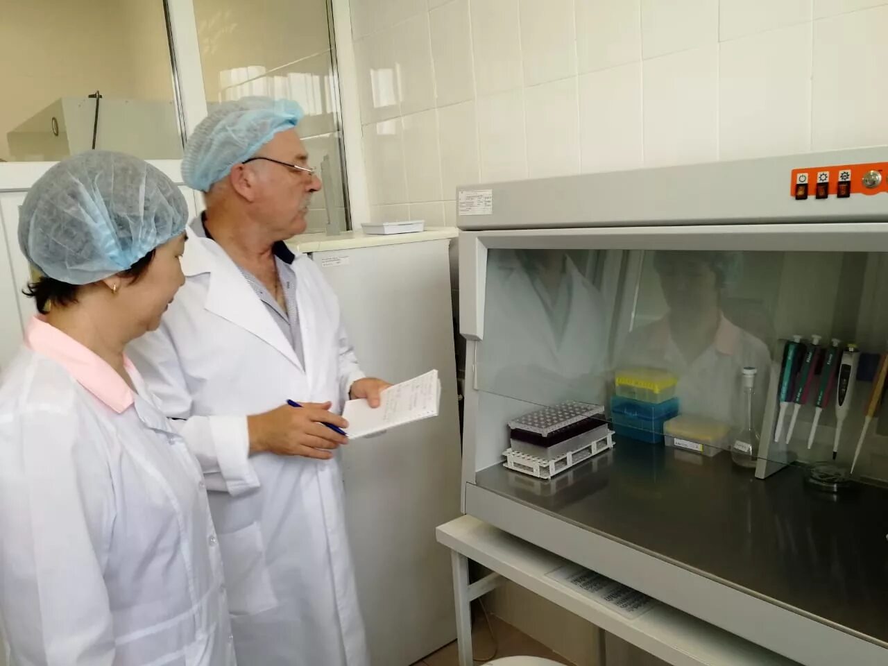 Лаборатории 1 2 групп патогенности. Лаборатория Якутск. Биолаборатория в Якутске. Испытания в лаборатории Сибирская язва.