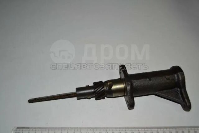 Привод распределителя 4216. Привод трамблера уаз 417 двигатель. Привод распределителя зажигания змз 402. Привод трамблера уаз 417. Привод трамблера уаз умз (пластина).