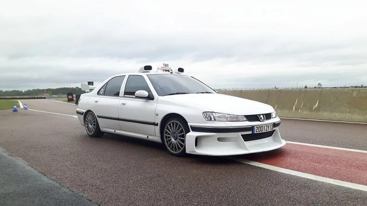 Белая такси 2. Peugeot 406 taxi. Peugeot 406 taxi 3d model. Такси 2 фильм. Пежо 406 такси 4.