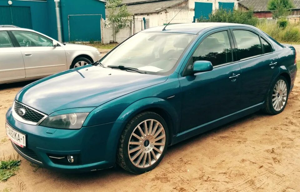 Ford Mondeo 3. Форд Мондео 3 зеленый. Ford Mondeo st220 универсал. Ford Mondeo 3 st220. Мондео 3 газ