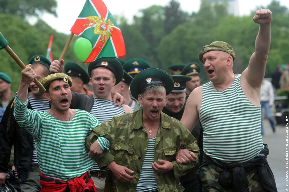 какие войска отмечают праздник. с днем вдв. вдв день празднования. день воздушно-десантных войск. вдв войска войска россии.