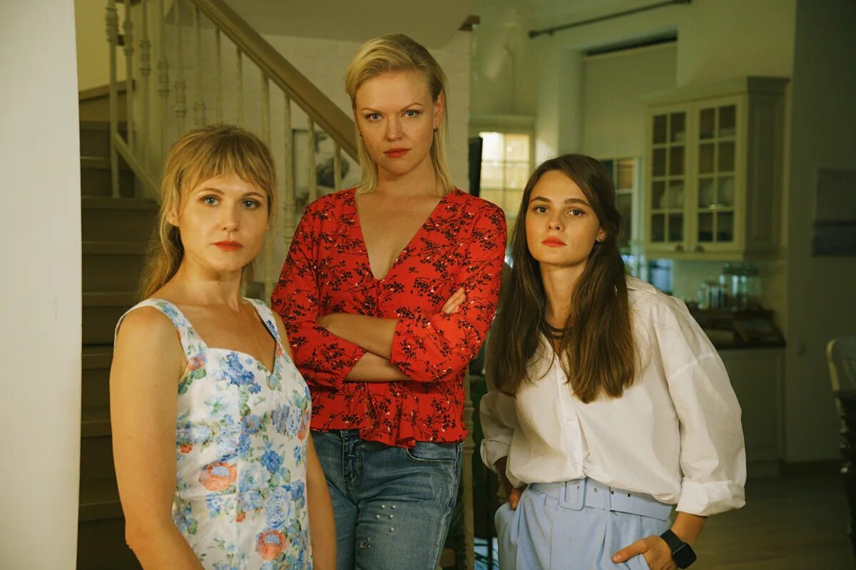 Сестры 2025 дата выхода серий. Сериал сестры стречина. сериал сестры 2025. ангелина стречина сестры 2025. сестры сериал 2025.