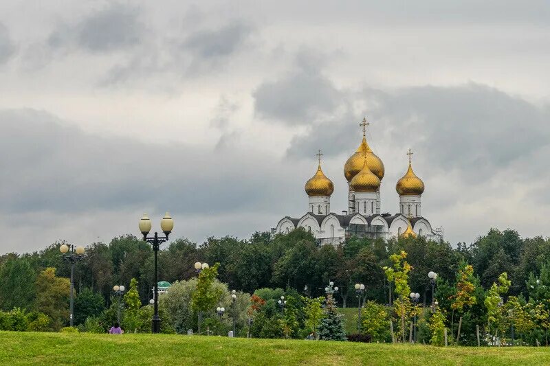 Главный монастырь россии золотого кольца. Ярославль столица золотого кольца России. Ярославль золотое кольцо. Ярославль золотое кольцо России Церковь. Фото Ярославль столица золотого кольца.