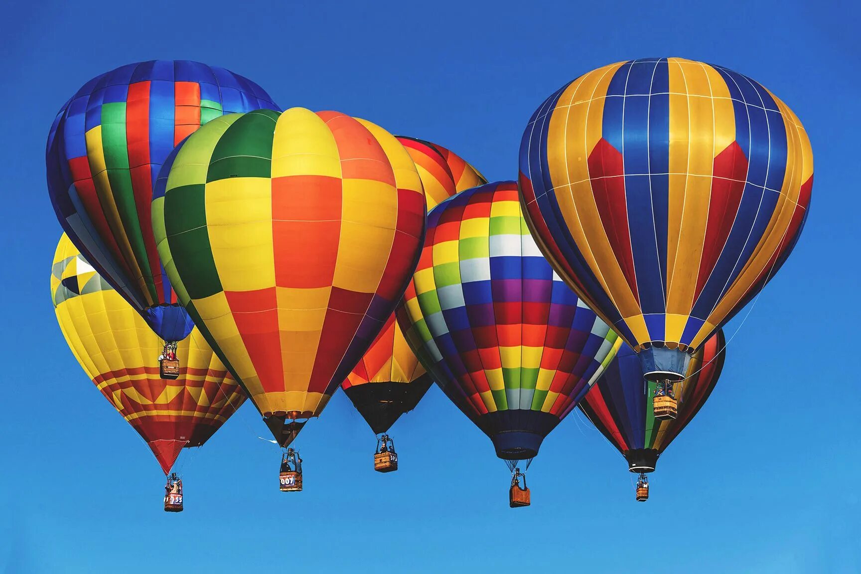 Фестиваль воздухоплавания в Переславле 2022. Воздушный шар. Воздушный шар с корзиной. Шары аэростаты.