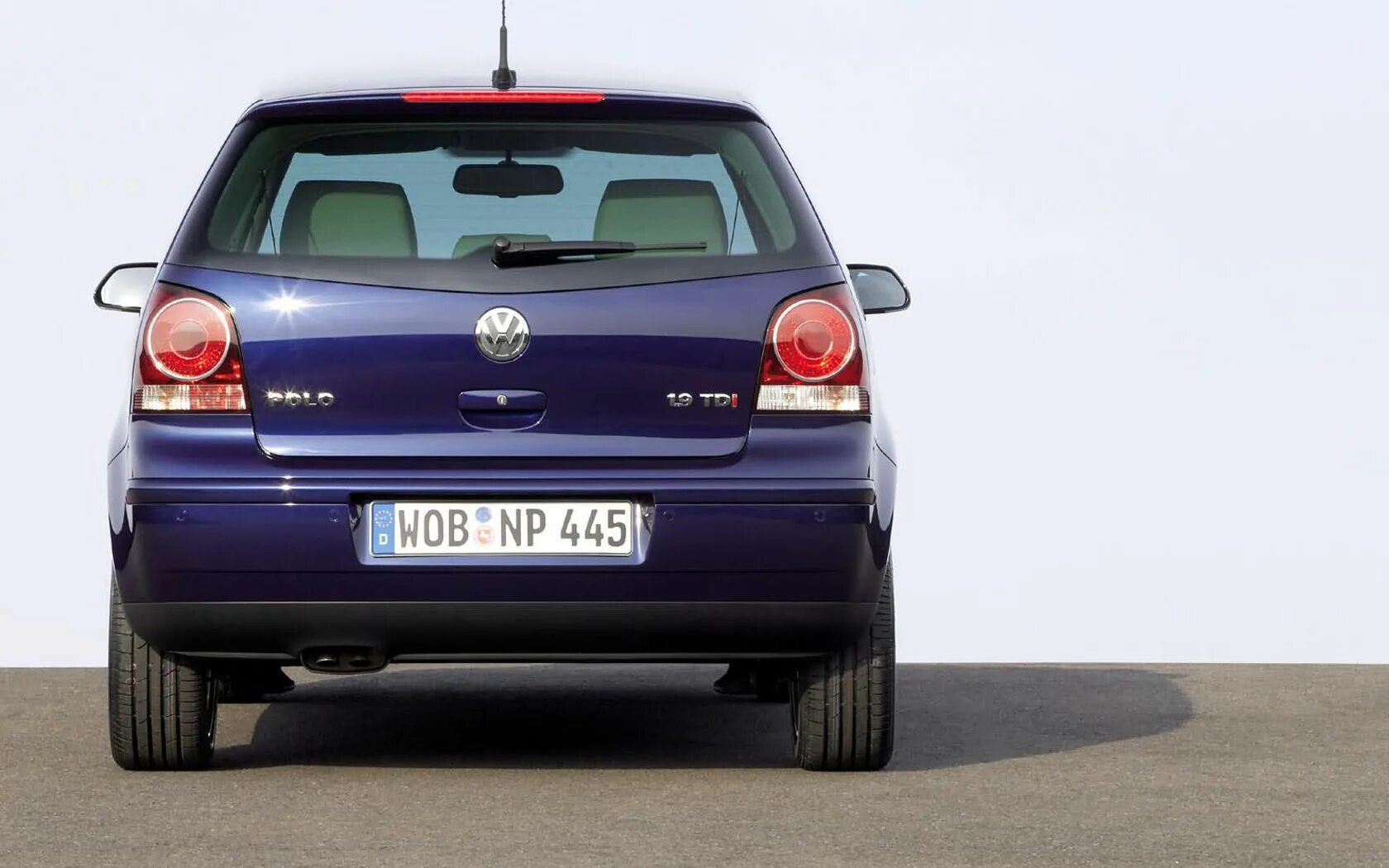 Volkswagen Polo 3 Door. Фольксваген поло 3 хэтчбек. Wolkswagen Polo Sport 3 Door.