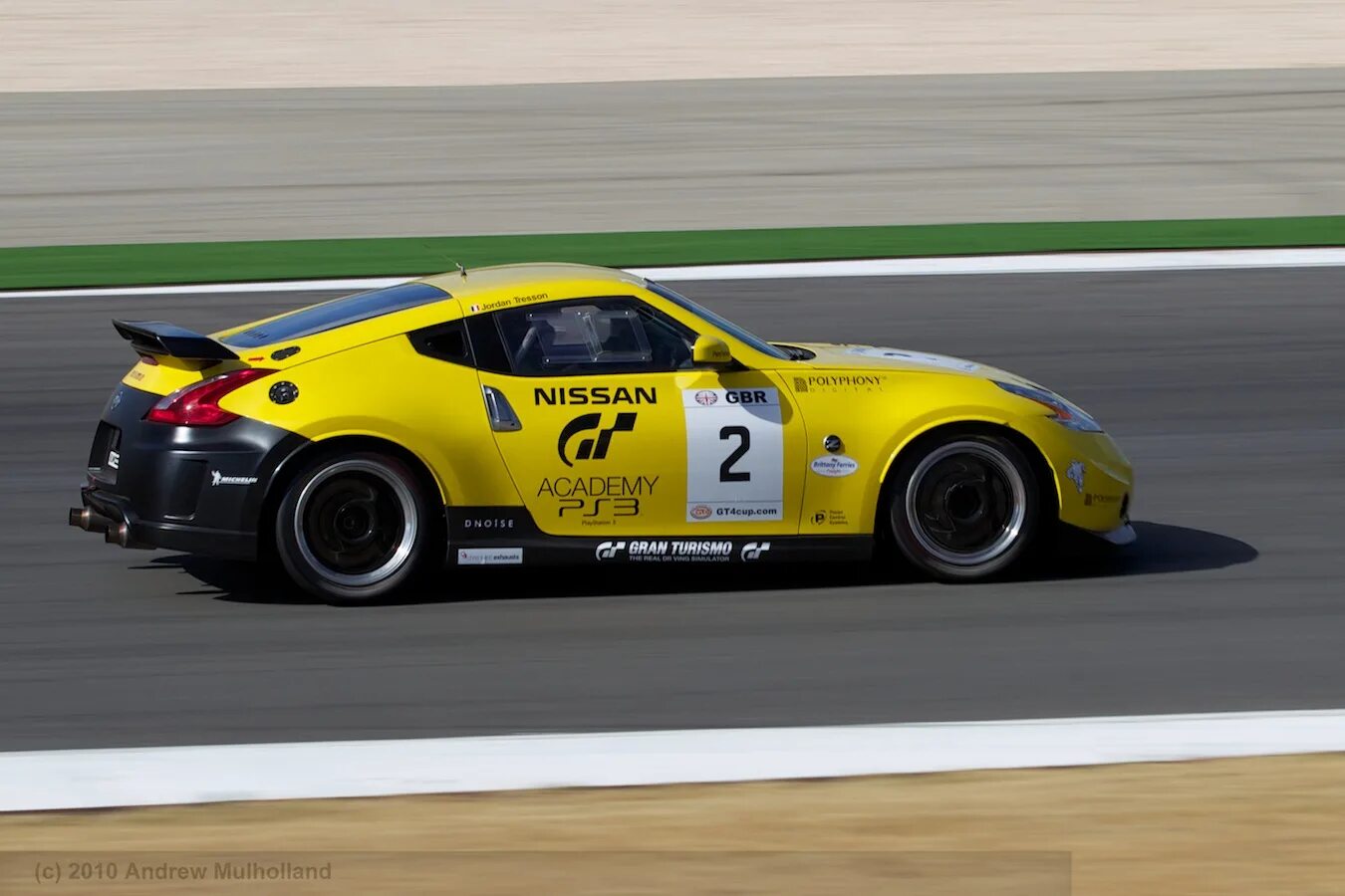 Gt 4 функции. Ginetta g50 gt4. FIA gt4. Ginetta g50 gt4 2008. Ginetta g56 gt4 Supercup.