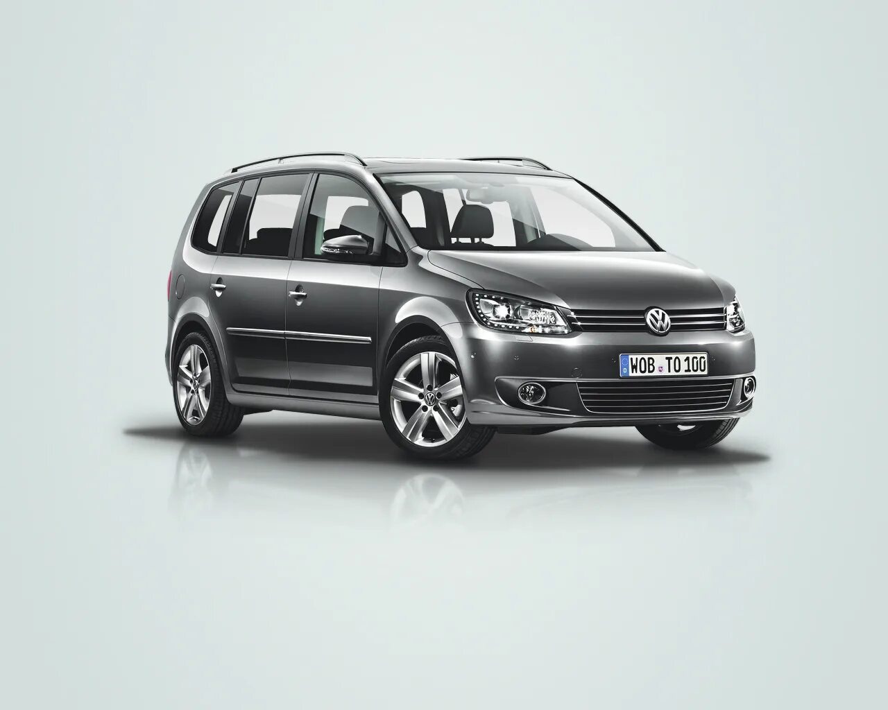 4 tsi. Фольксваген туран 1 рестайлинг. Фольксваген туран 4. Volkswagen golf touran. 4 tsi.