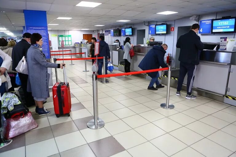 Аэропорт норильск. Алыкель аэропорт внутри. Аэропорт в норильске название. Аэропорт города норильска. Аэропорт норильск имени н.