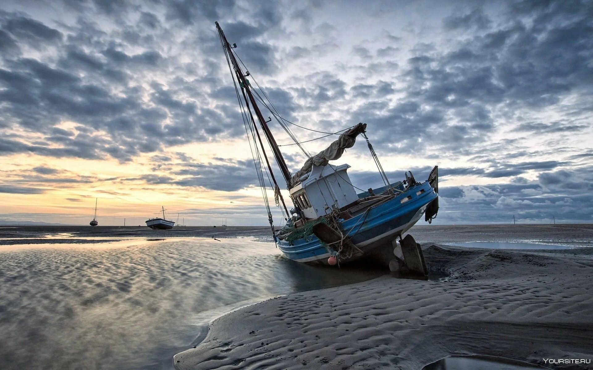 Лодка sea. Яхта в море. Рыбацкая лодка. Лодка в океане. Корабль в море.