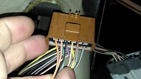 Не работают задние стеклоподъемники