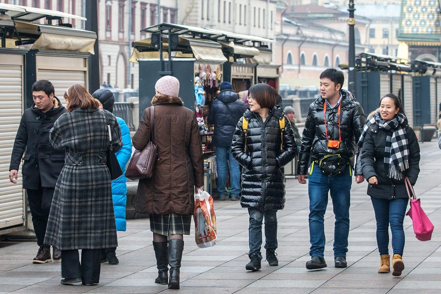 На Петербург надвигается гроза
