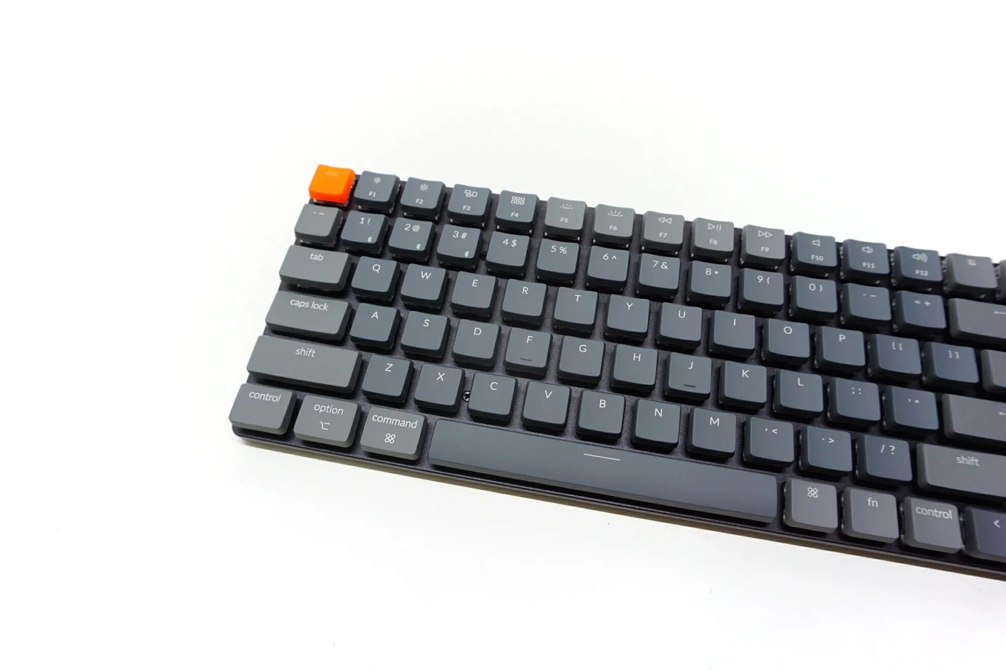 Low keyboard. Keychron k3 low profile. low profile клавиатура. low profile mechanical keyboard. low profile mechanical keyboard 96%.