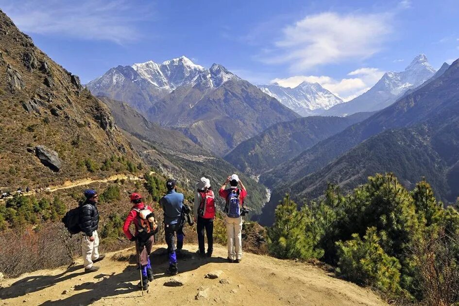 Непал хайкинг. Trek надпись. Гималаи аннапурна треккинг. Had been trekking. Высокогорный треккинг непал.