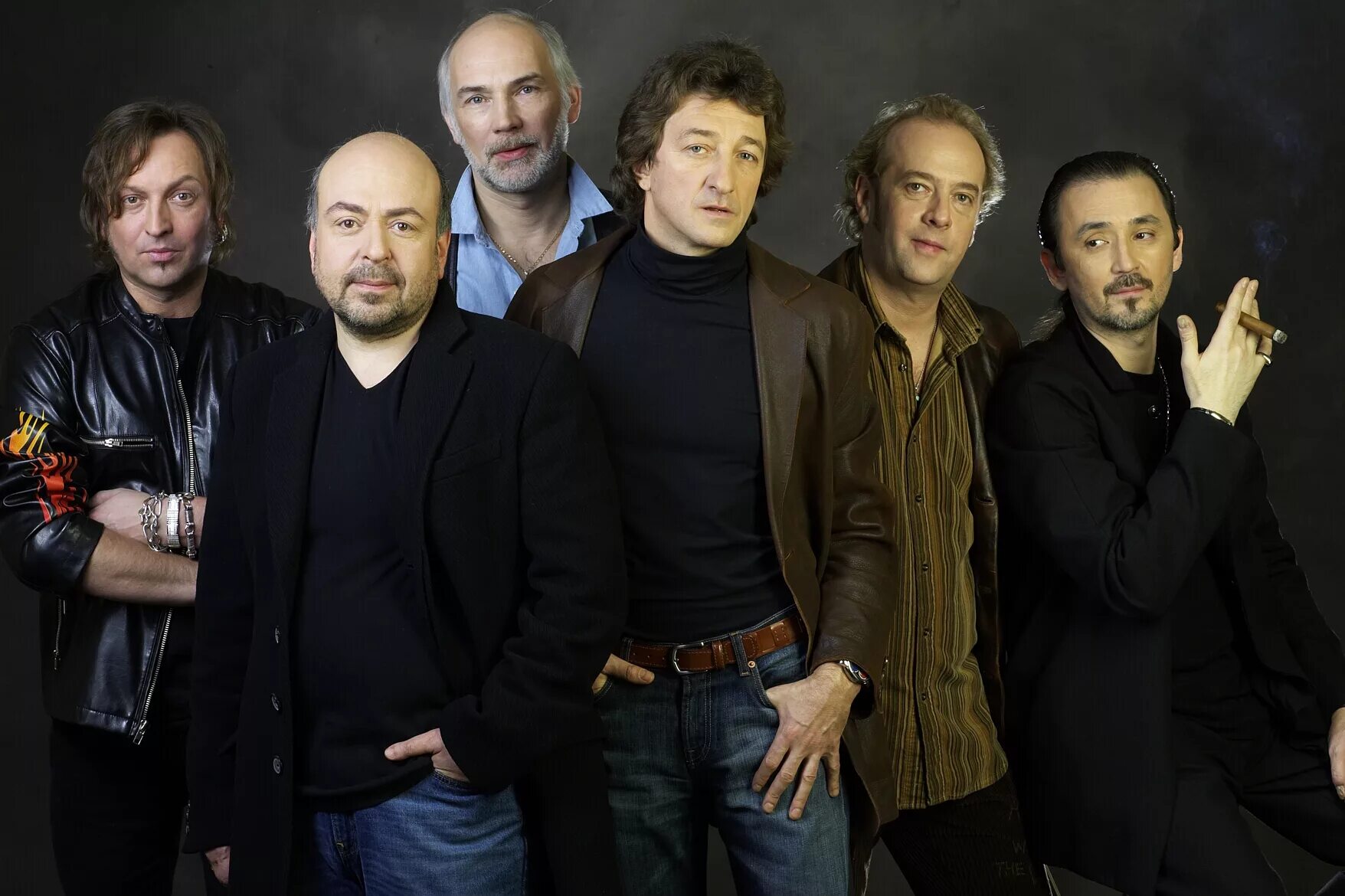 Accept. журнал classic rock 2001 год на русском языке. группа кипелов 2002. A. рок 2005 годов.