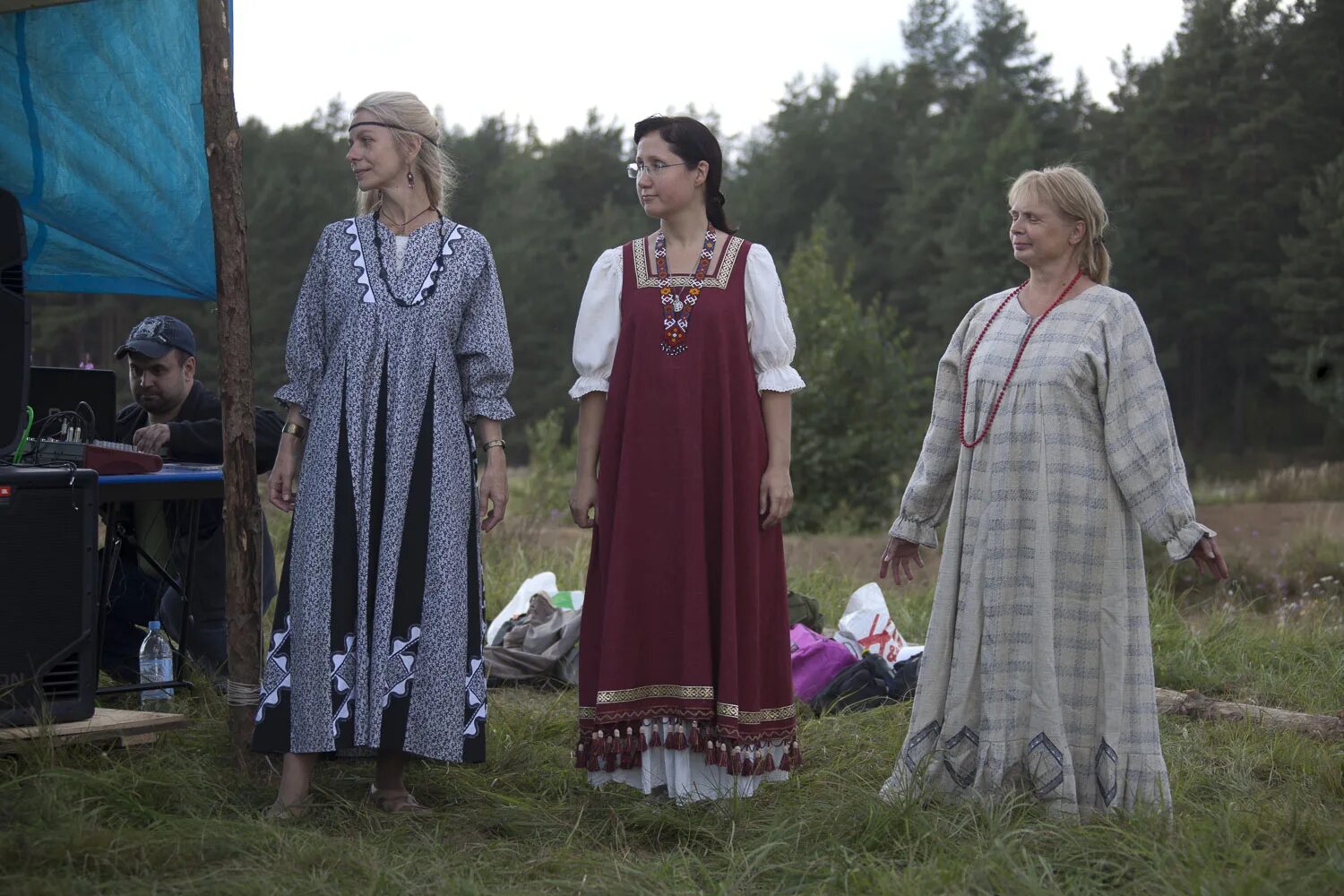 Гора пирогов. Неоязычество литва. Старославянский спас. Старославянский спас. Фотографии со славянского спаса.