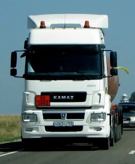 Значок камаз 5490