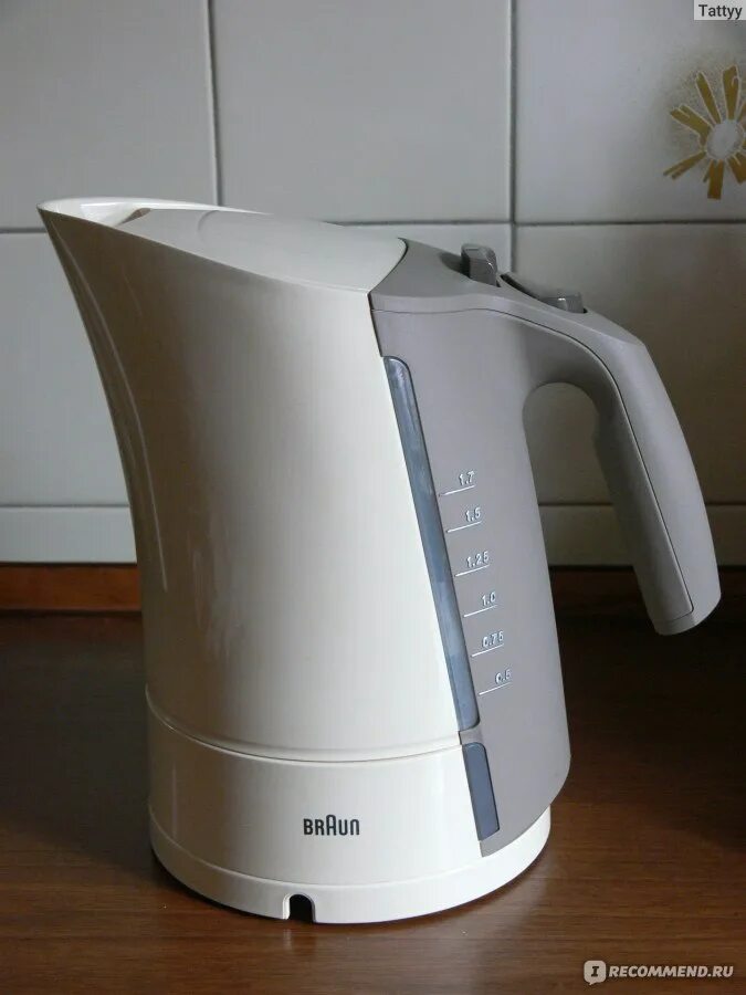 Braun wk 300. Чайник Braun Multiquick 3 wk300. Чайник Браун WK 300. Чайник Braun WK 300 кремовый. Чайник электрический Braun wk300 Beige.