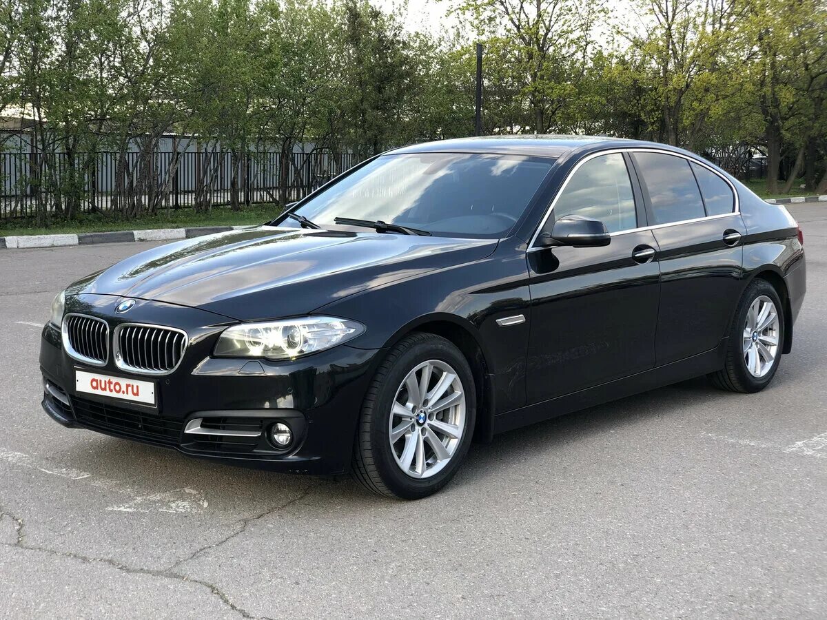 Bmw 528 f10. БМВ 528i черная. BMW 528i 2011. BMW 528 XDRIVE.