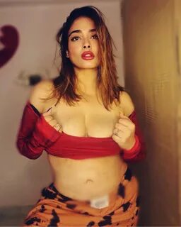 Tags. kiran naked. kiran rathod. 
