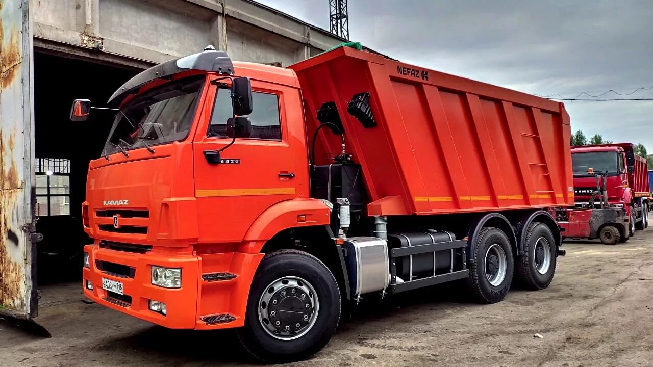 Камаз 6520 самосвал бу 1000000 бурятия. Самосвалы камаз бу 6520. Грузовой самосвал камаз 6520. Камаз 6520 2006. Камаз 6520 самосвал сельхозник.