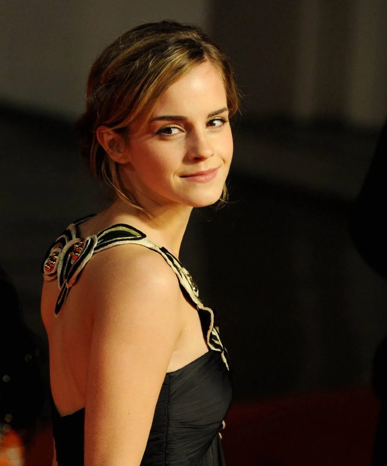 Гермиона выросла. Гермиона выросла. Гермиона выросла фото. Гермиона выросла. Гермиона.