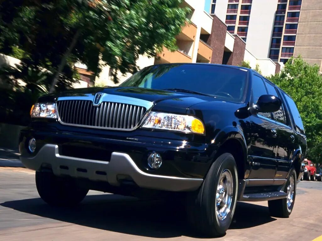 Lincoln navigator 1998. Фото навигатор 1. Фото навигатор 1. Линкольн навигатор 1990. Lincoln navigator 2000.