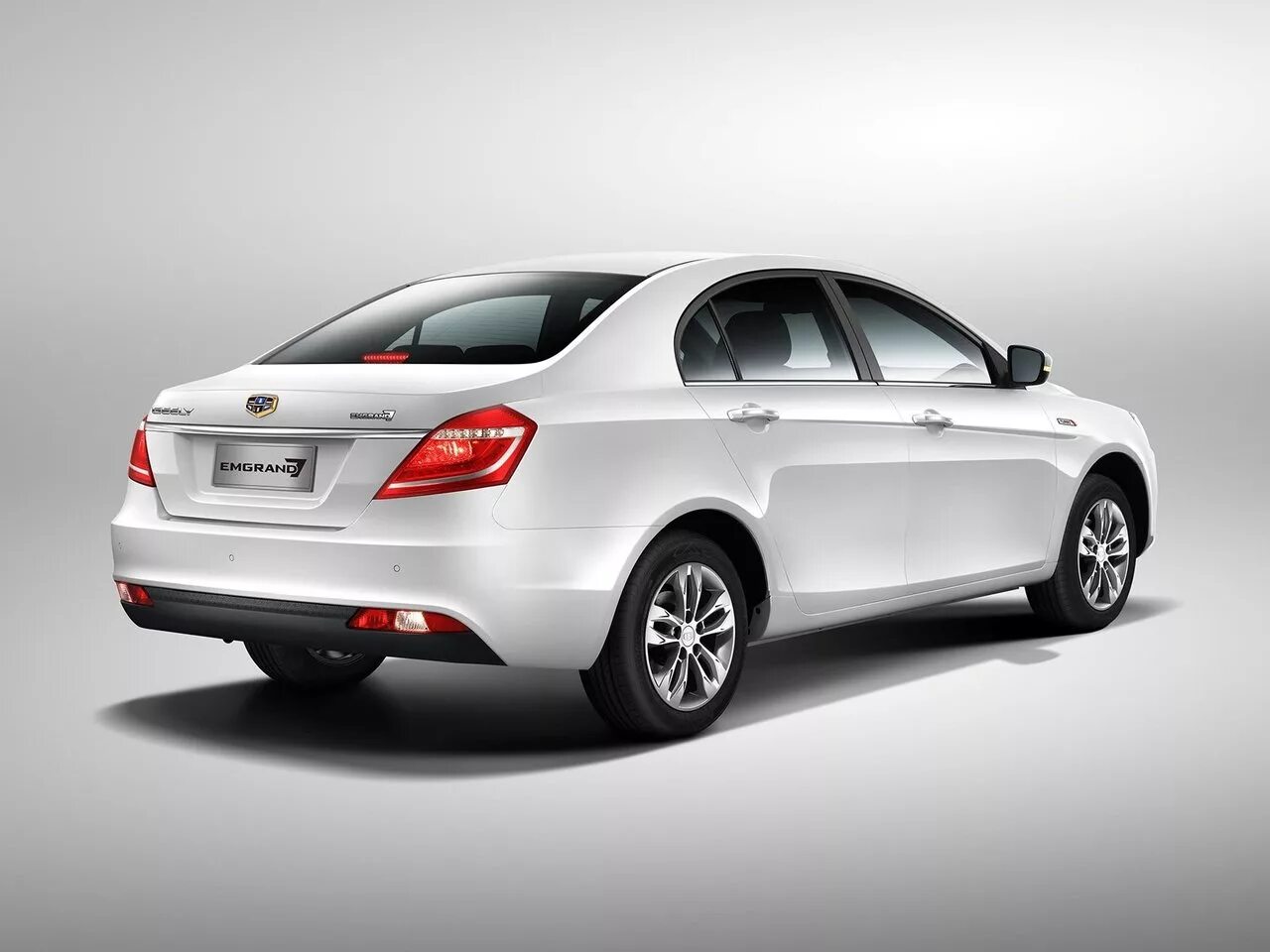 Автомобиль джили. Geely Emgrand 7. Geely Emgrand ec7. Geely Emgrand ес7 седан. Geely Emgrand 7 2016.